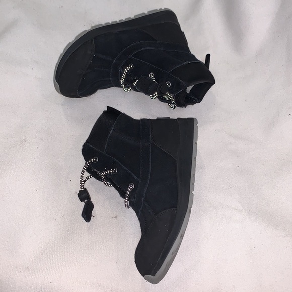 UGG boots - Picture 11 of 11